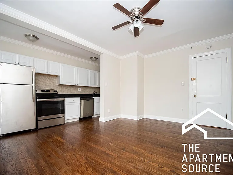 3345 N Marshfield Ave #308 — Photo 3