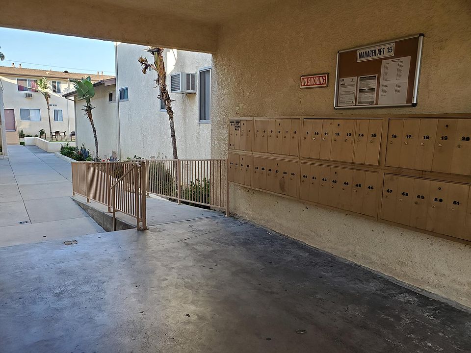 2nd image of 14664-2 Roscoe Blvd #35