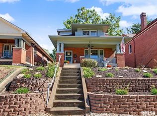 917 N 12th St, Quincy, IL 62301