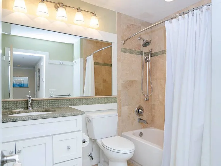 2514 N Lumina Ave #H — Photo 20