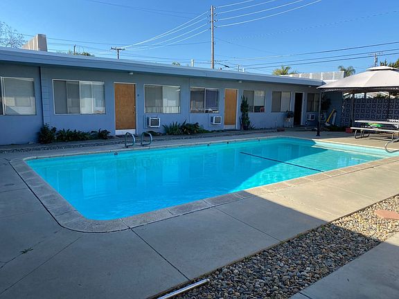 4th image of 546 N Floral St APT 10