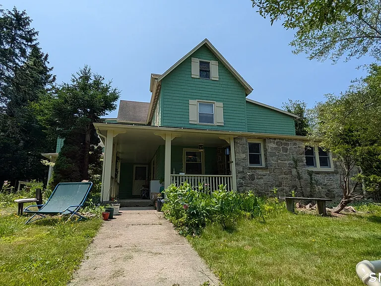 117 N Taylor Ave — Photo 1