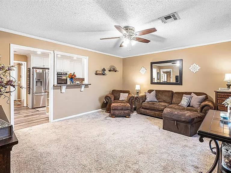 11521 Carriage Dr — Photo 28