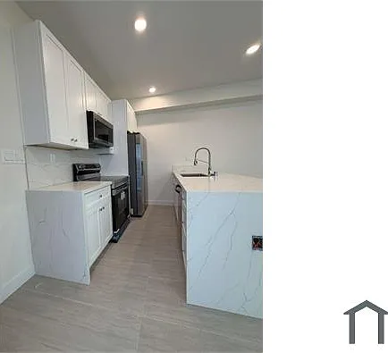 2 bed, 672 sqft, $2,350 — Photo 4