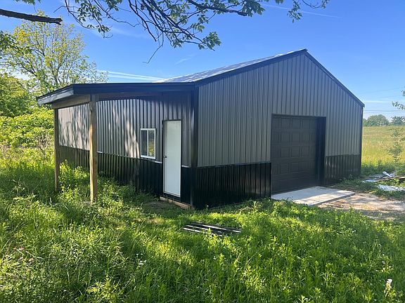 3rd image of 113 Heltsley Rd