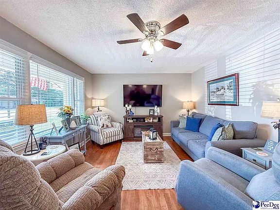 5th image of 2211 Eaton Cir