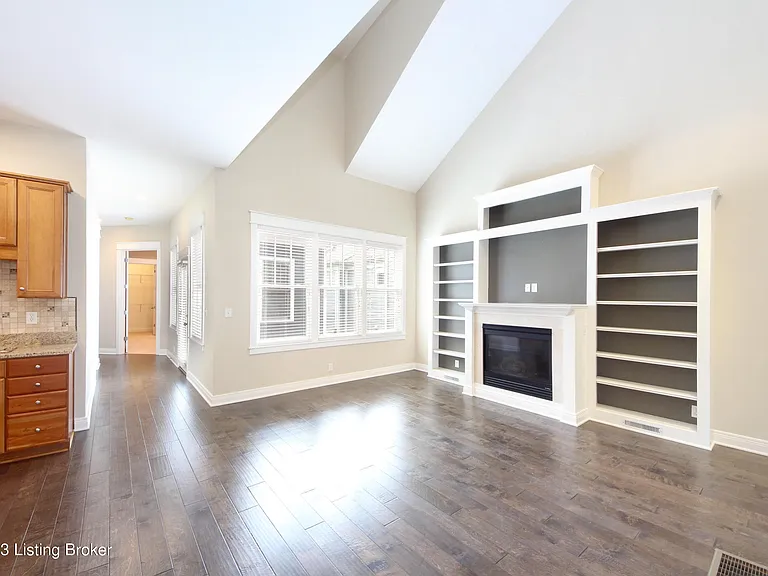 9506 Gerardia Ln — Photo 13