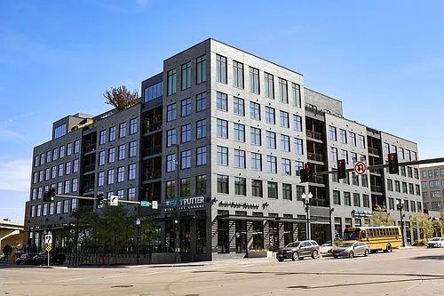 Capitol Place Apartments Photo 1