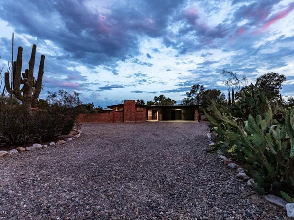 6342 E Brian Kent, Tucson, AZ 85710