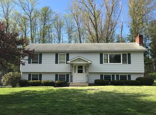 20 Juniper Rdg, Shelburne, VT 05482