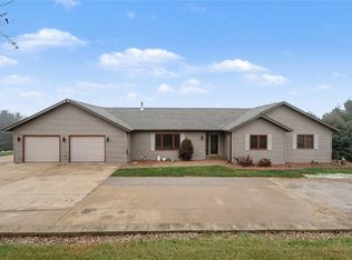 3139 74th St, Atkins, IA 52206