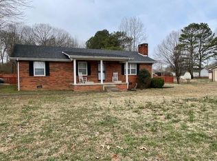 200 Alman Cemetery Rd, Paris, TN 38242