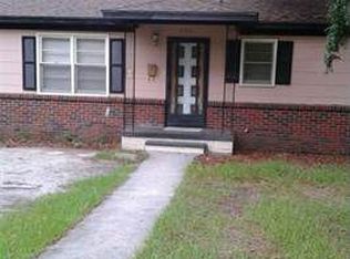 351 Riverview Dr, Savannah, GA 31404