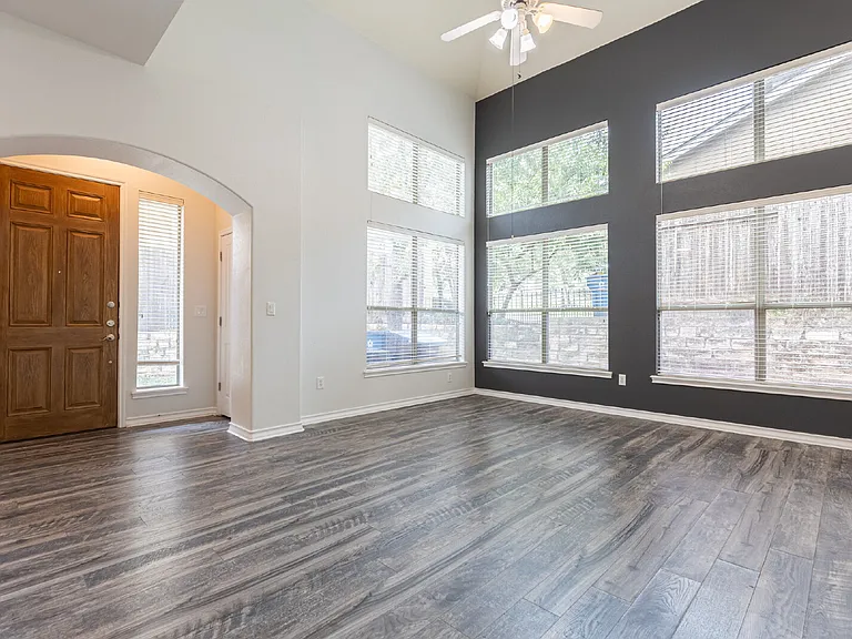22216 Park Summit Cv — Photo 4
