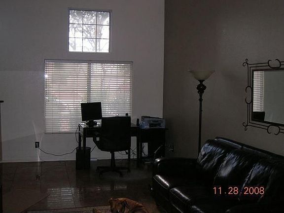 3rd image of 432 W Calle De Caballos