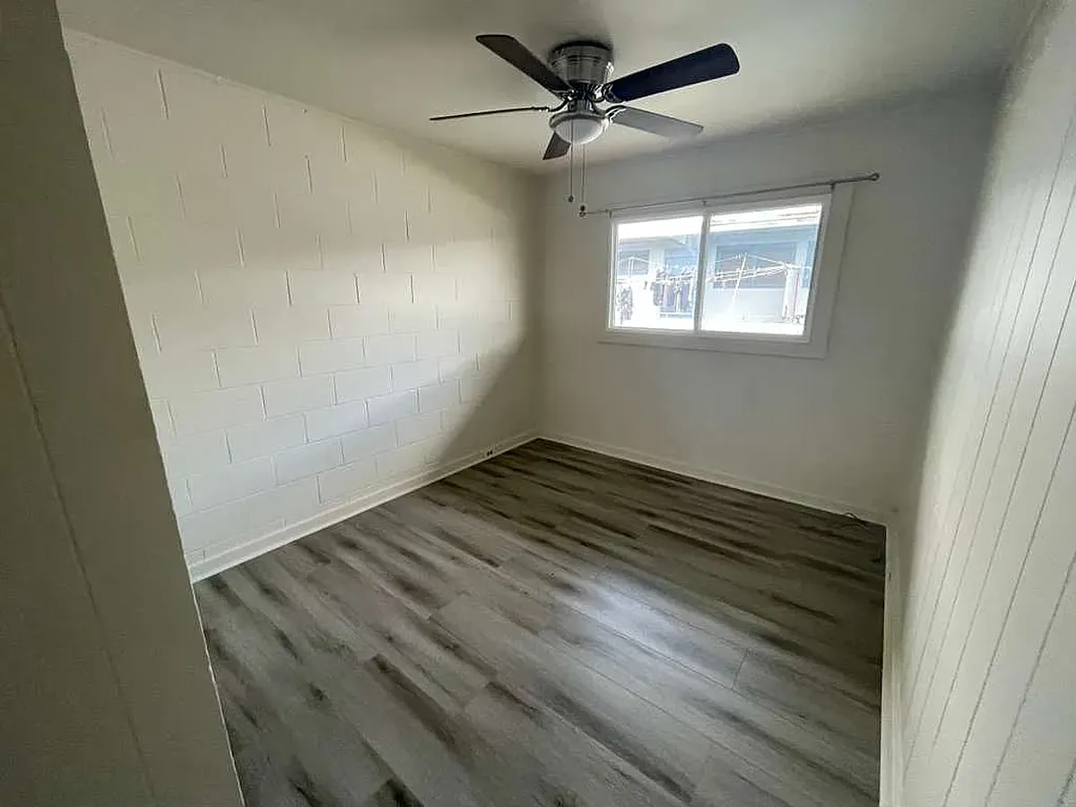 Building Photo - 1279 Neal Ave