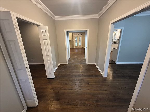 3rd image of 3549 Melton Rd