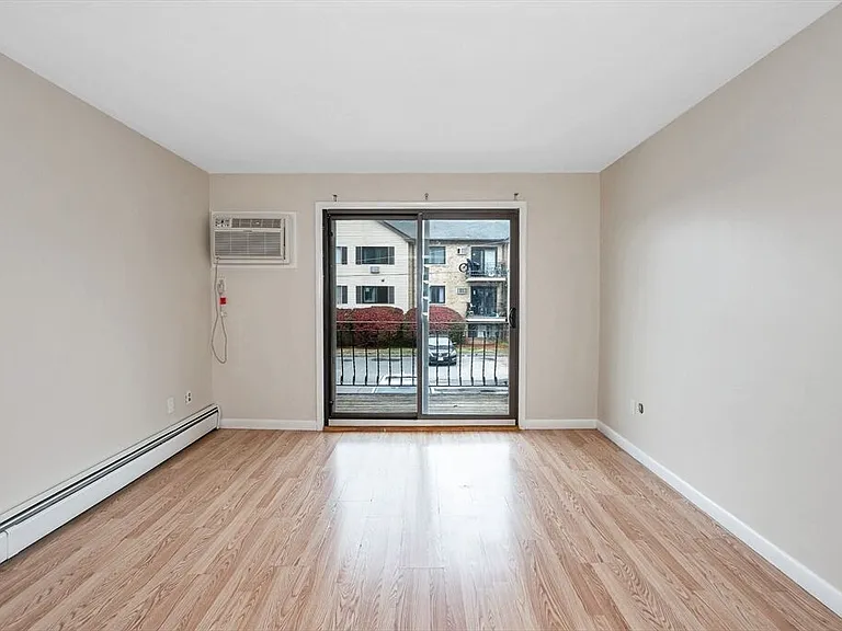307 Pawtucket Blvd #13A — Photo 23