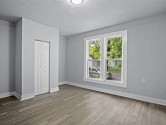 48 Sherman St — Photo 32