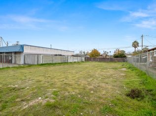 4245 E Belmont Ave, Fresno, CA 93702