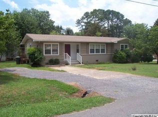 117 W Hayes St, Scottsboro, AL 35768