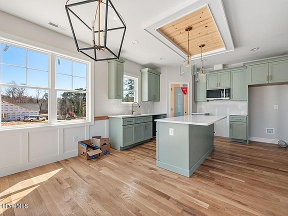 5th image of 2321 Peachtree Hills Road