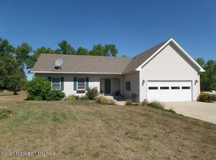 37021 Krueger Loop, Dent, MN 56528