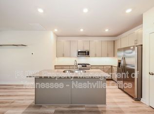 2708 Fordham St, Columbia, TN 38401