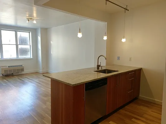 Rented by Fiddler Realty | media 26