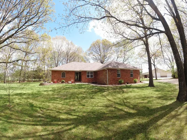 999 Shilee Drive, Rogersville, MO 65742