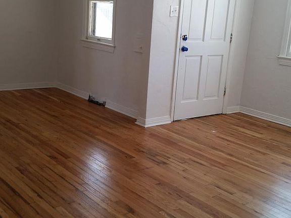 5th image of 4424 Vallejo St