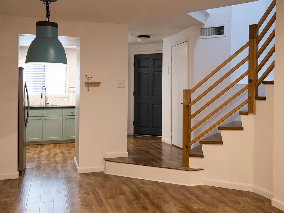 1st image of 340 Myrtle St APT B