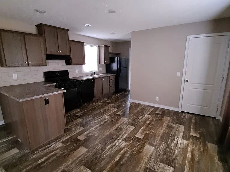 Woodland Estates (MI) — Photo 8