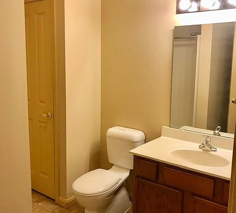 5th image of 316 W Walnut St #13227090