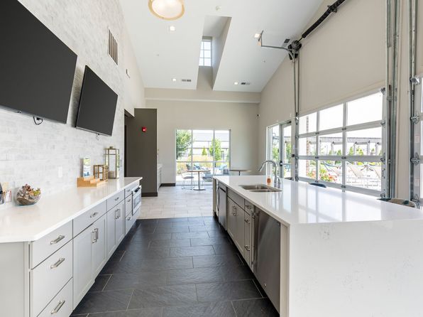 510 Morning Oaks Dr #8-207