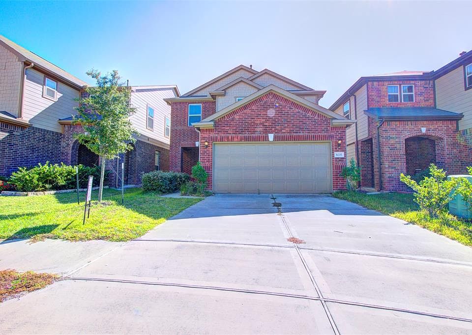 1st image of 16335 Placewood Ct