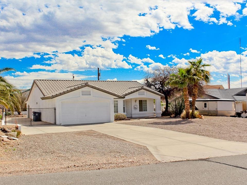 1st image of 3944 Chemehuevi Blvd