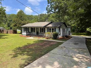 907 Burnt Pine Dr, Maylene, AL 35114