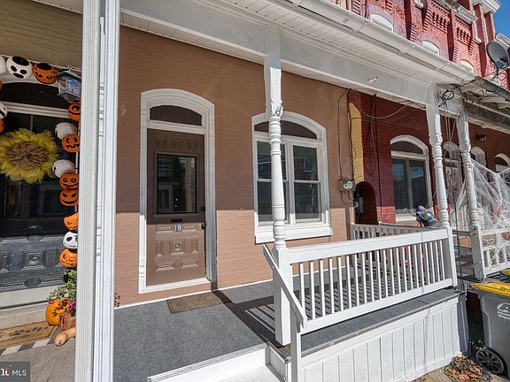3rd image of 19 E High St