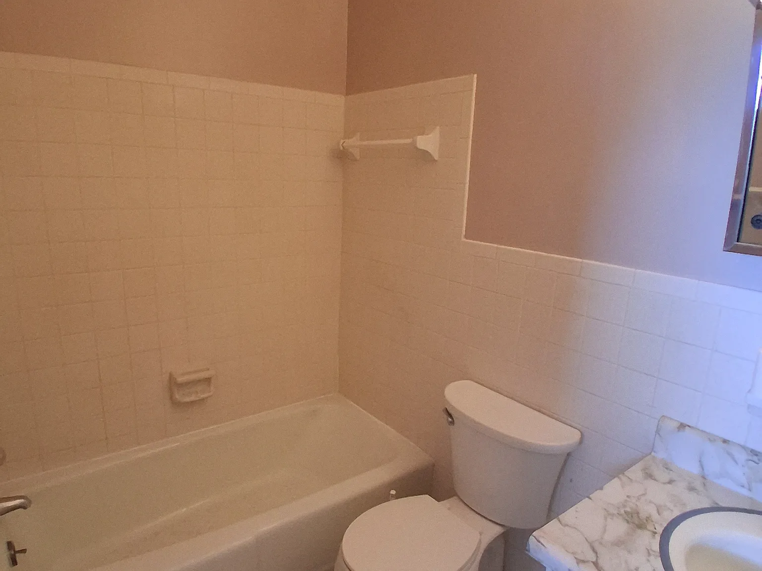 1 bed, 596 sqft, $1,550 — Photo 1