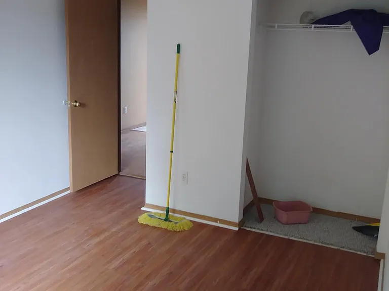 BACK BEDROOM