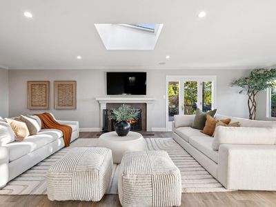 24 La Loma Court, San Rafael, CA, 94901