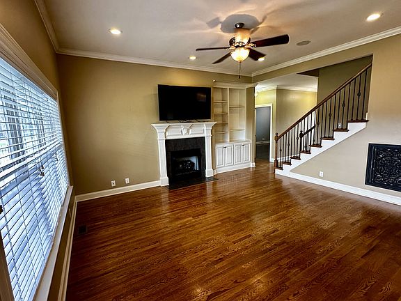 4th image of 813 Furman Dr