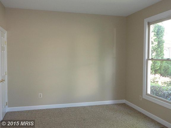 Main level bedroom
