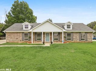 203 Myrtle Ct, Foley, AL 36535