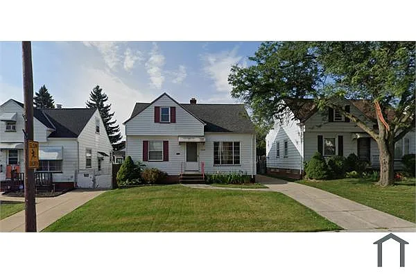 15610 Edgewood Ave photo 1