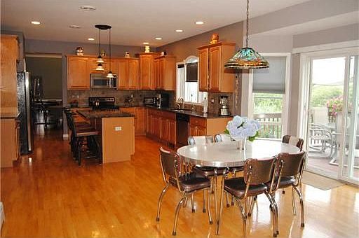 4th image of 107 Denniston Dr