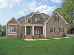 611 Phillips Rd, Greer, SC 29650