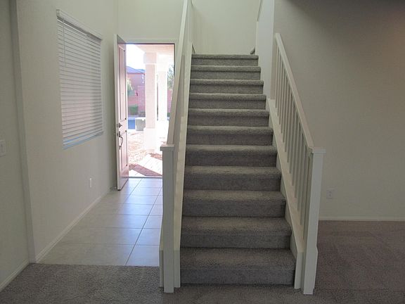 2nd image of 5512 S Bonita Vista St