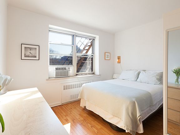 2nd image of 100 8th Ave APT 5D